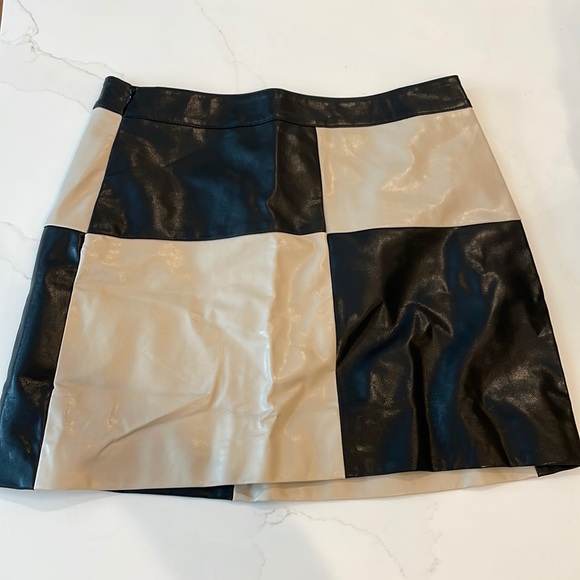 12th Tribe Harley Black Colorblock Mini Skirt - Picture 2 of 3